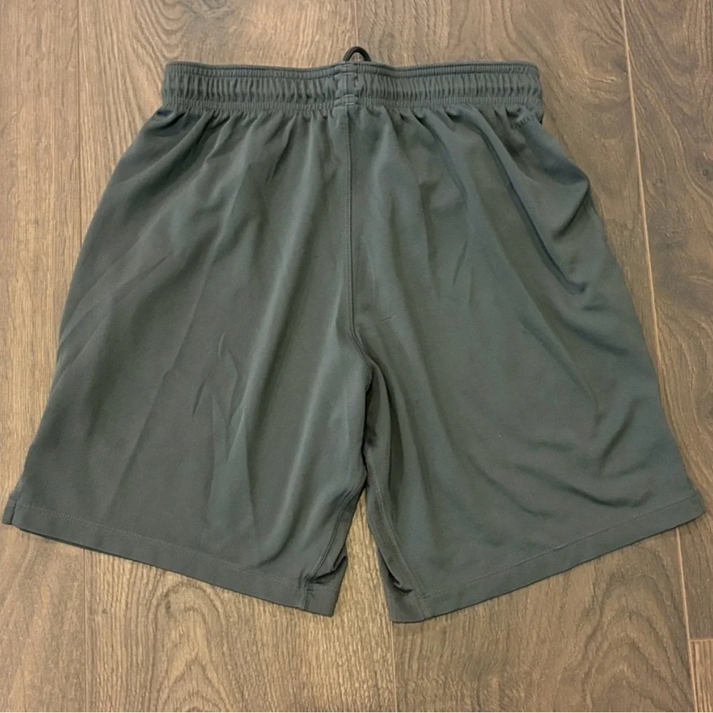Adidas Bundle - Charcoal Men's Athletic Shorts and heathered grey dry fit tee -M